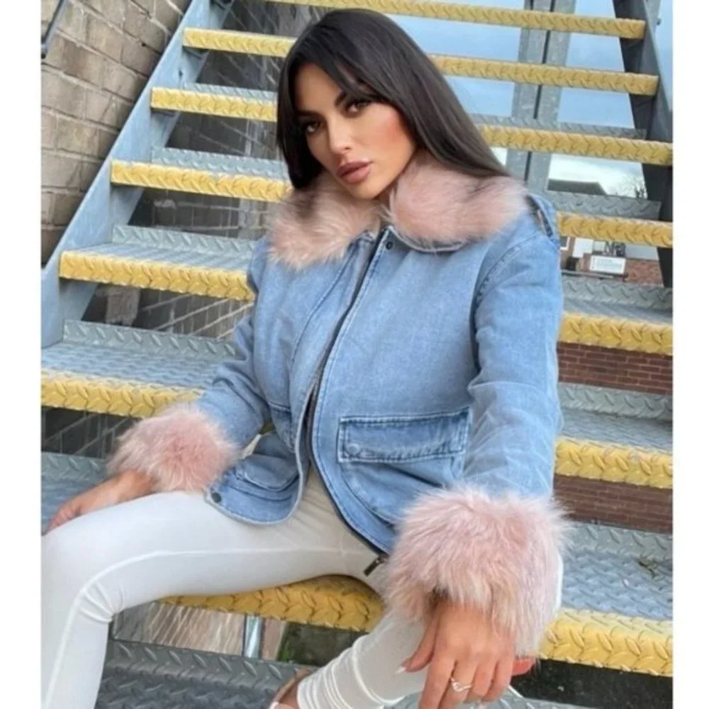 Long Sleeve Shearling Lined Denim Jeans Jacket with Detachable Fur Collar & Cuff - Picture 12 of 13